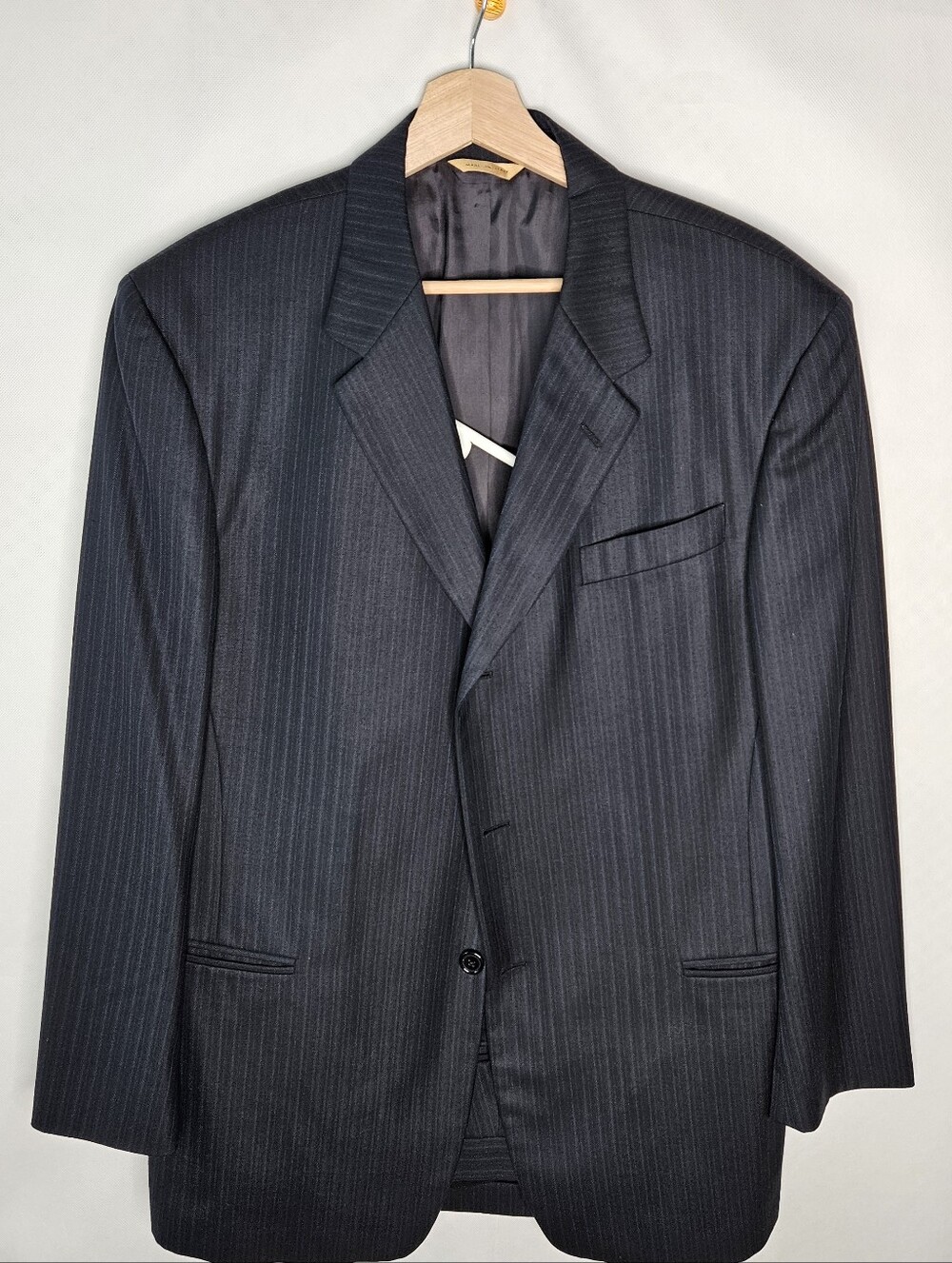 Donna Karan Signature Men 100% Wool Suit Size 44/38 Md In Italy Gray Blu Stripe